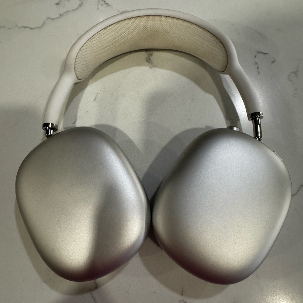 Apple AirPods Max